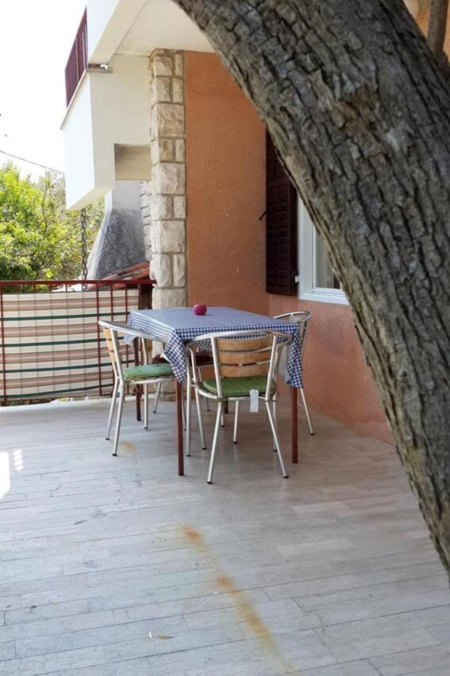 Apartments Griv - Close To The Sea Valun Extérieur photo
